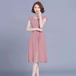ĐẦM XÒE TAY BÚP MĂNG MAXI CỰC SANG
