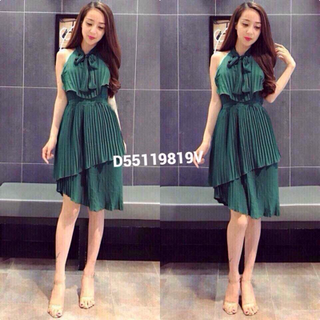 Đầm vol dạo phố