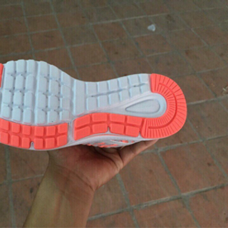 Giày Thể Thao Nữ