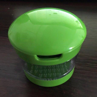 Dụng cụ băm hành tỏi nhà bếp