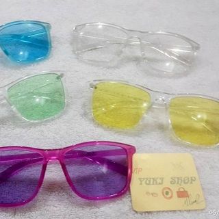 kính mắt giá rẻ