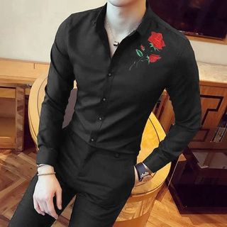 Sơ mi thêu ngực
