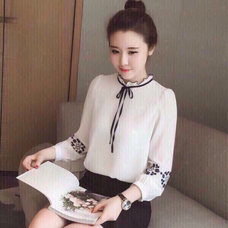 ÁO SƠ MI THÊU HOA TAY