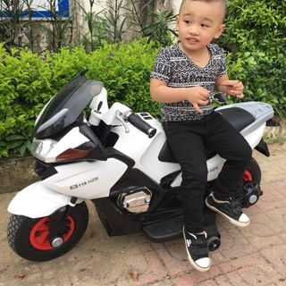 ÁO THUN HỌA TIẾT