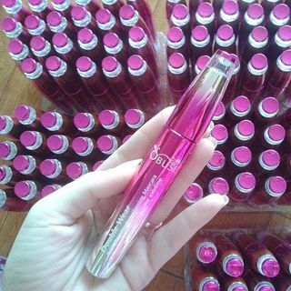 Làn mi cong vút với mascara OBUSE WEAR