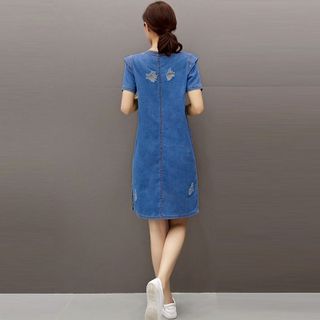 Đầm Jean chữ A in CARDQI Cổ Tim
