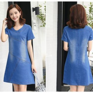 Đầm jean form rộng chữ A