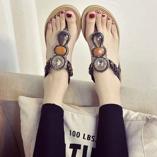 SANDAL ĐÍNH ĐÁ MẮT MÈO