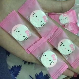 Mặt nạ giấy viên nén kitty bao Cute cây me 

Lẻ 5k/viên 
10vien 35k 
1 hộp 50vien 85k 

Bỏ nạ nén vào sữa tươi - nc hoa quả hay lotion cho nở ra thành mặt nạ rồi đắp dưỡng da hen giá sỉ