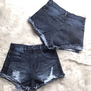 Short jeans năng động cho ngày hè