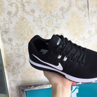 giày thể thao giá rẻ tại HCM