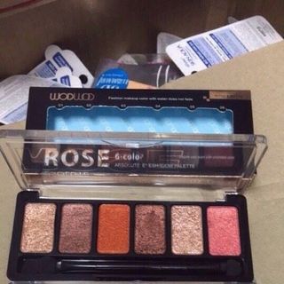 BẢNG MẮT ROSE EYE SHADOW PALETTE