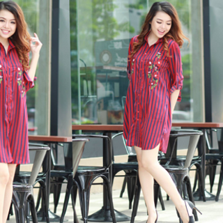 D861- Đầm suông sọc hoa thêu