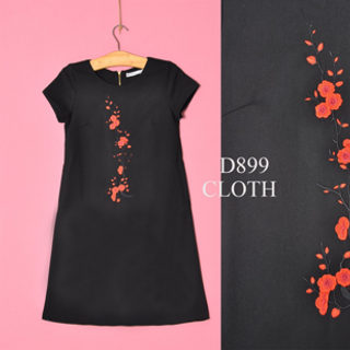 D899- Đầm suông thêu nổi