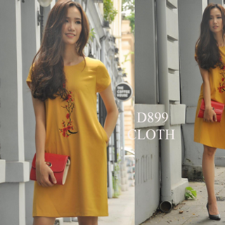 D899- Đầm suông thêu nổi