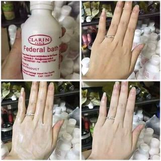 Sữa non kích trắng Clarins