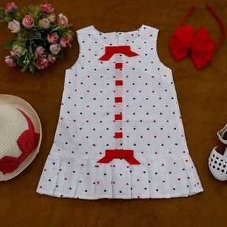 Đầm xếp ly
