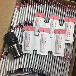 GEL BÔI THU HẸP ÂM ĐẠO VÀ LÀM HỒNG