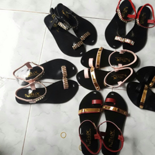 sandan sỉ giá rẻ