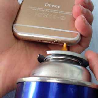Hộp Quẹt Bật Lửa Kiểu Dáng Iphone 6 Siêu Độc