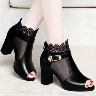 Giày bot cổ lưới hoa