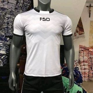 Quần áo bóng đá F50 có sẵn