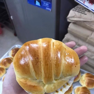 Bánh Cua Phomai Đặc Biệt 100k hộp 10 bánh