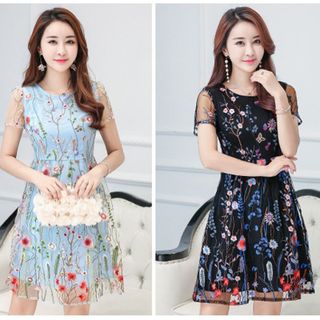 Đầm Xòe Ren Lưới Thêu Sun Flowers Xanh