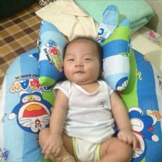 gối chống trào ngược kèm gối giữ đầu