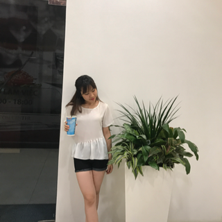 Áo peplum vạt chéo trắng