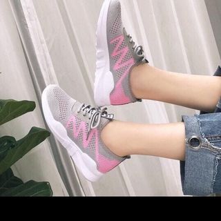 GIÀY THỂ THAO SIÊU HOT 2017