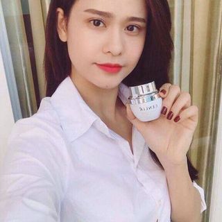 kem dưỡng CENLIA