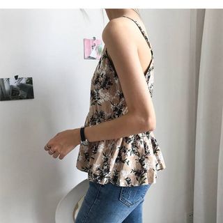 Áo Hoa cổ V
