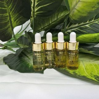 BERGAMO LUXURY GOLE SET 4 CHAI 250000