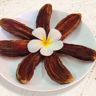 Chuối sấy dẻo nguyên vỏ lụa