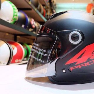 Mũ bảo hiểm moto