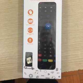 Chuột bay kiêm bàn phím mini KM800