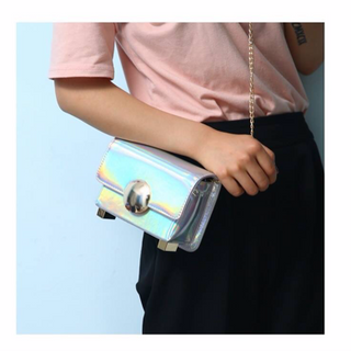 Túi Mini siêu Cute bao lấp lánh luôn Xách ra biển check in các kiểu bao chói chang luôn nha các cô gái