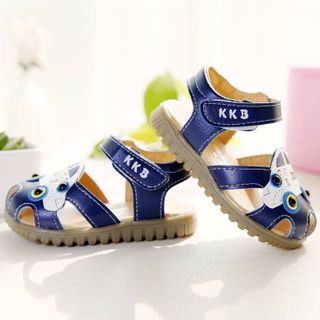 Sandal ô tô ngộ nghĩnh cho bé