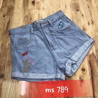 short jean