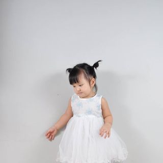 Đầm bé gái 04