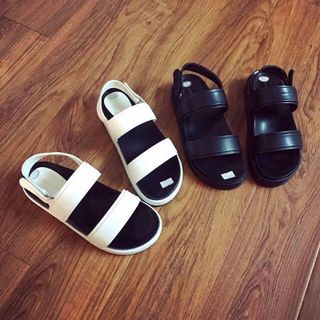 SANDAL Học Sinh 2 Quai Dán