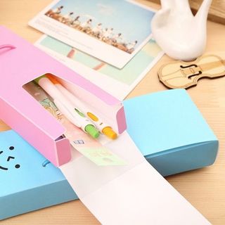 Hộp đựng bút thước tiện lợi