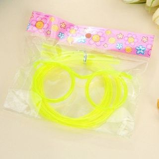 ỐNG HÚT MẮT KÍNH CUTE