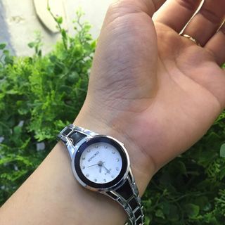 Đồng hồ thời trang nữ 79k