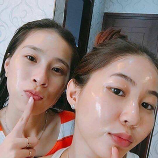MẶT NẠ TƯƠI LROCRE TẶNG HÚT MỤN