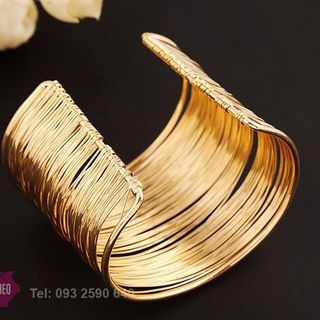 Vòng tay bản to sành điệu - BH328
