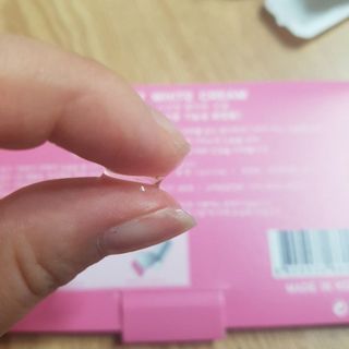 Amusecos Secret White Cream