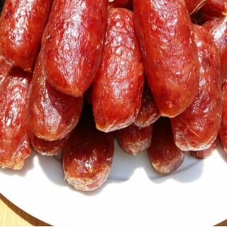 Lạp xưởng tươi