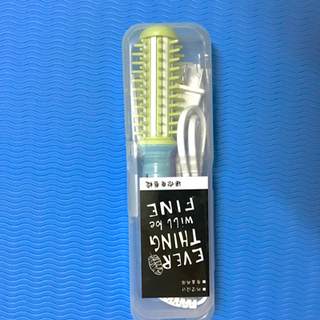 Lược uốn tóc mini every thing will be fine